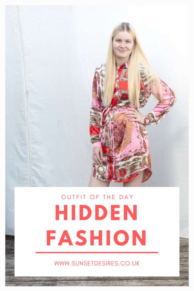 https://www.sunsetdesires.co.uk/2018/08/ootd-hidden-fashion.html